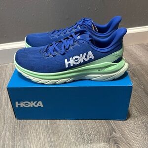 Men’s Hoka Mach 4 - New in Box